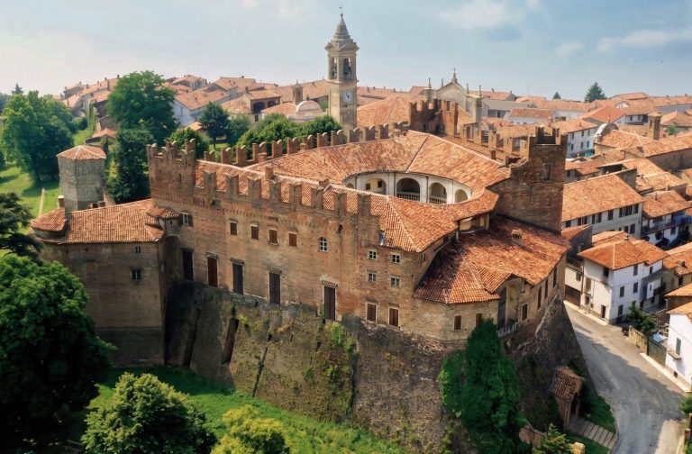 Castello di Montemagno